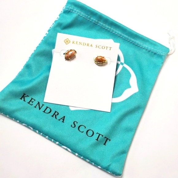 Kendra Scott Pink Gold Toned Studs New Bag - Picture 1 of 6